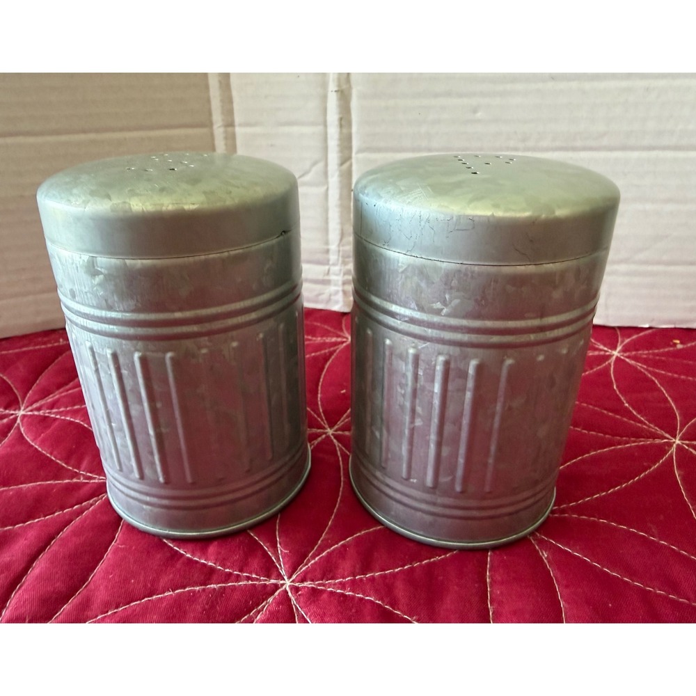 Rustic Galvanized Metal Salt & Pepper Shaker Set Farmhouse Trash Can Style 50's